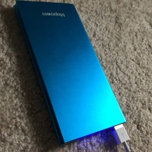 Meet your Posher, Nina